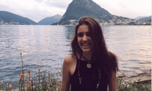 Otra estudiante brillante rumbo a Estados Unidos