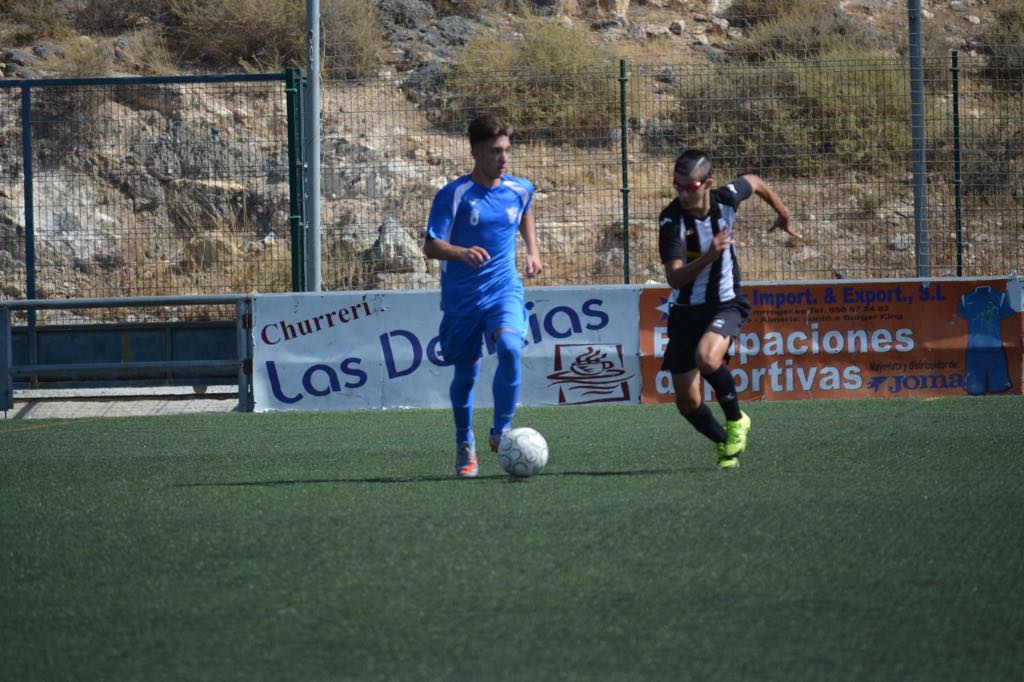 En este momento estás viendo Marcos rumbo a las Américas con una beca deportiva.